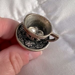 Teacup Ring